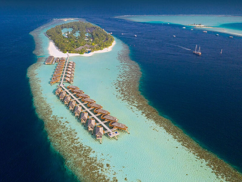Vilamendhoo Island Resort