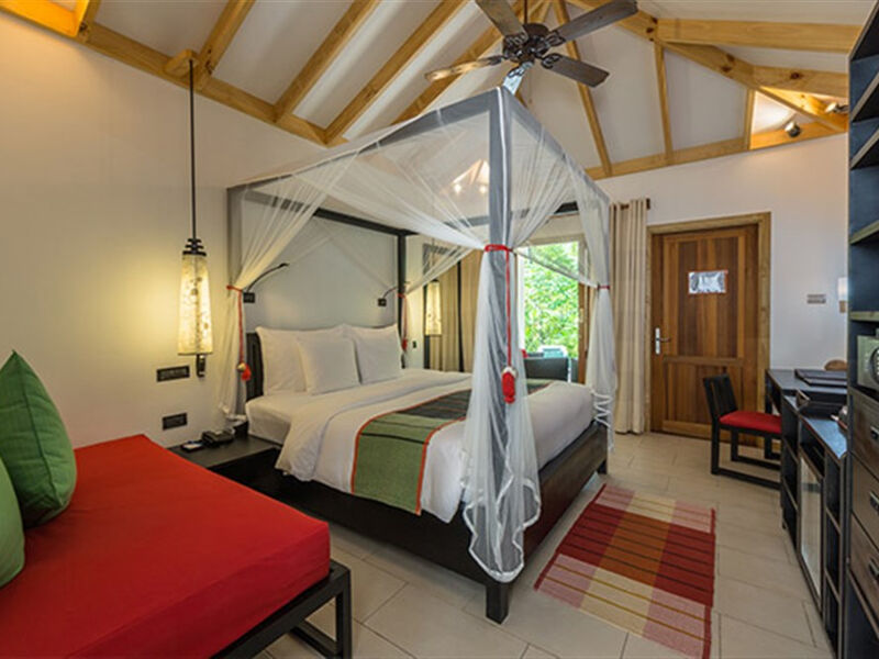 Vilamendhoo Island Resort