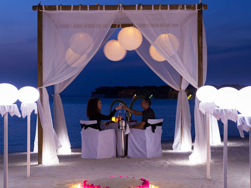 Vilamendhoo Island Resort & Spa