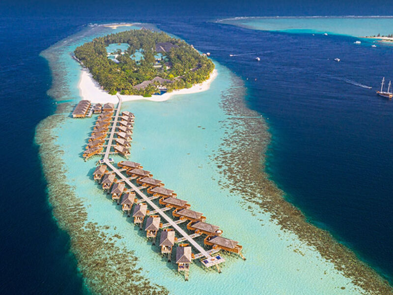 Vilamendhoo Island Resort & Spa