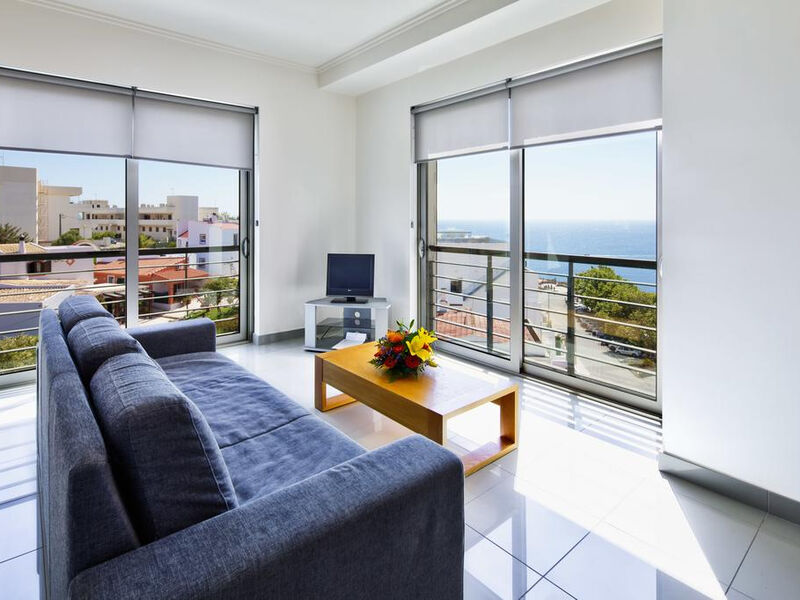 Villa Doris Suites