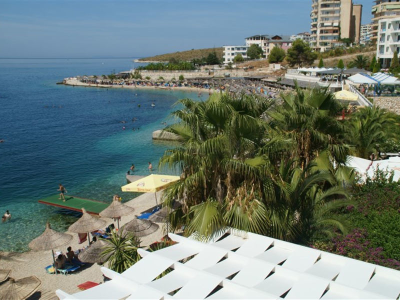 Villa E Bardhë