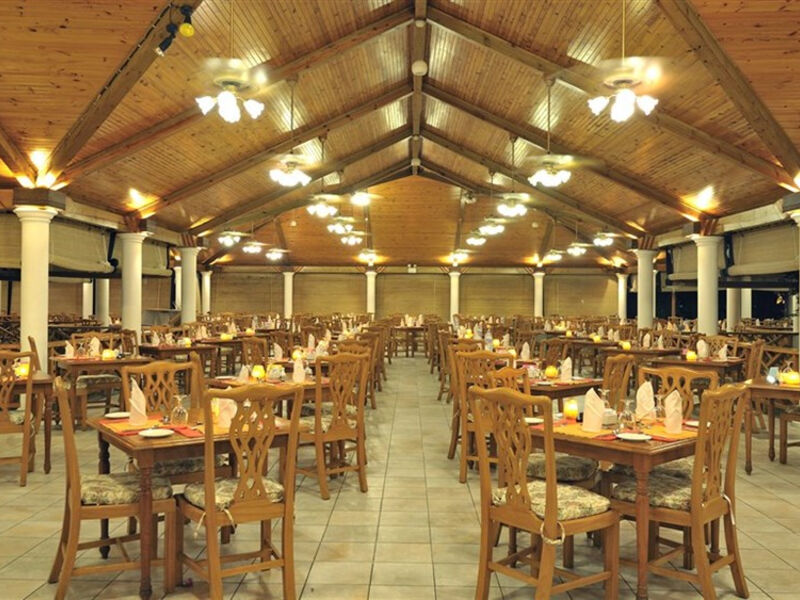 Villa Park Sun Island Resort