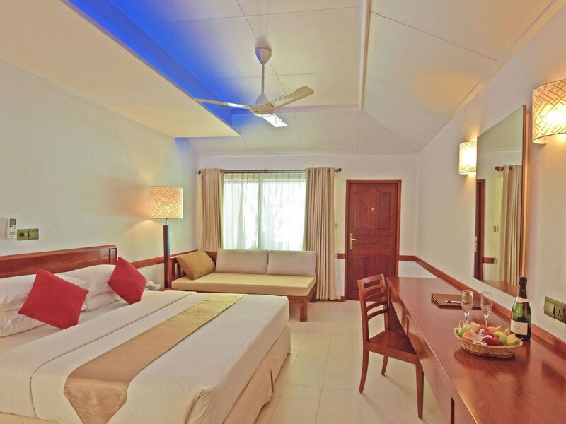 Villa Park Sun Island Resort