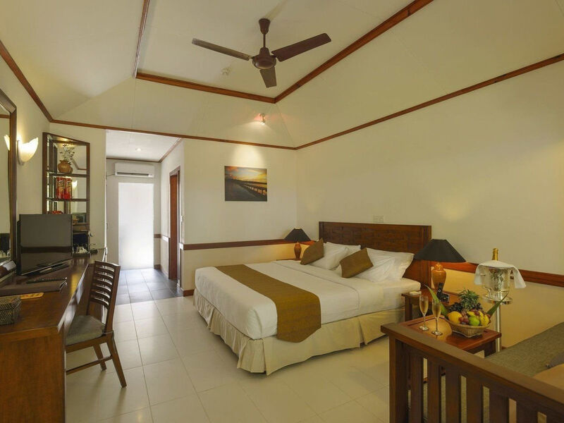 Villa Park Sun Island Resort