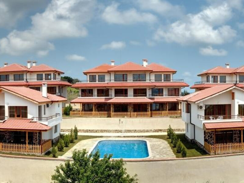 Villa Vemara Club