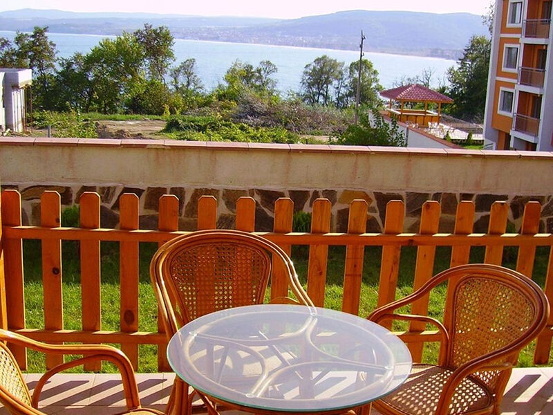 Villa Vemara Club