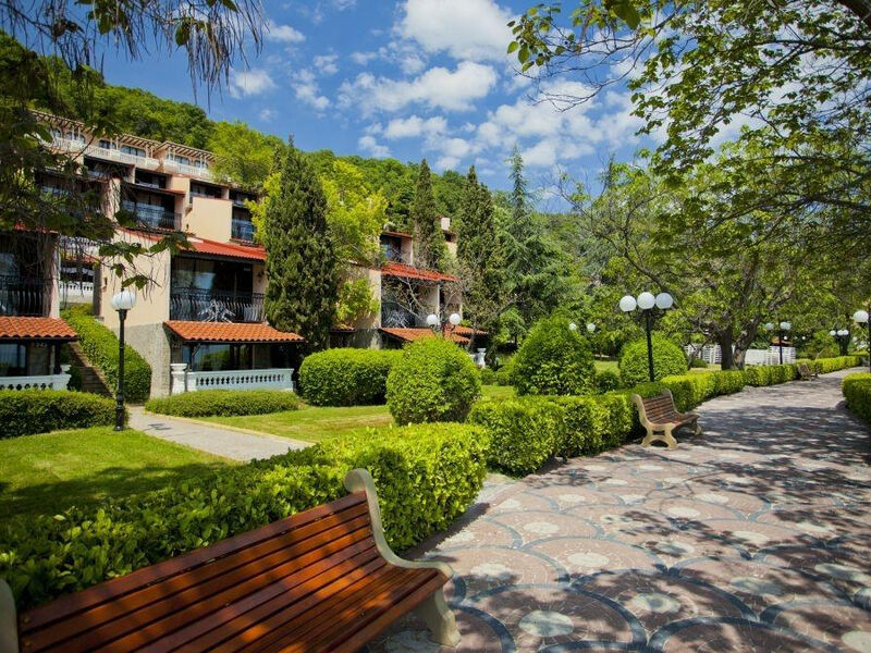 Villas Elenite