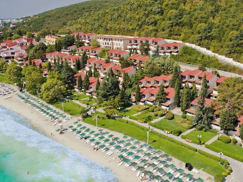 Villas Elenite