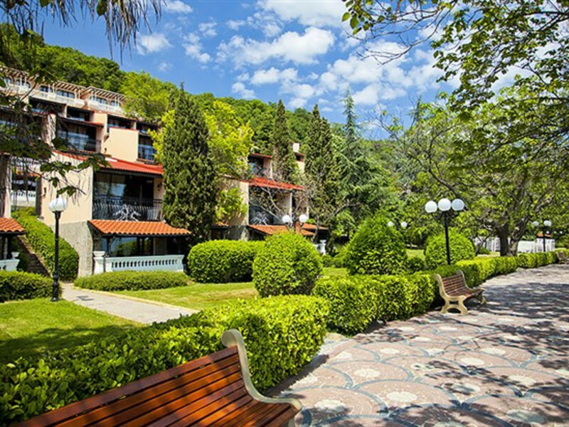 Elenite Villas