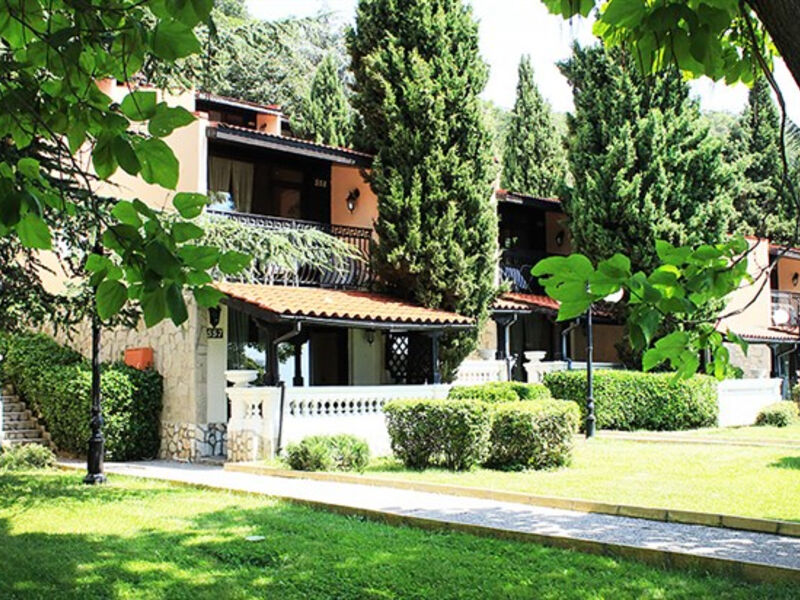 Elenite Villas