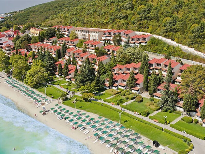 Elenite Villas