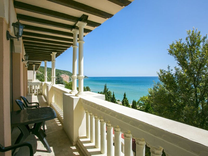 Villas Elenite