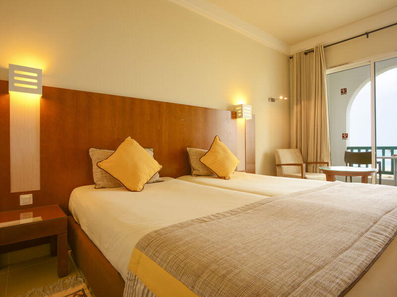Vincci Helios Beach