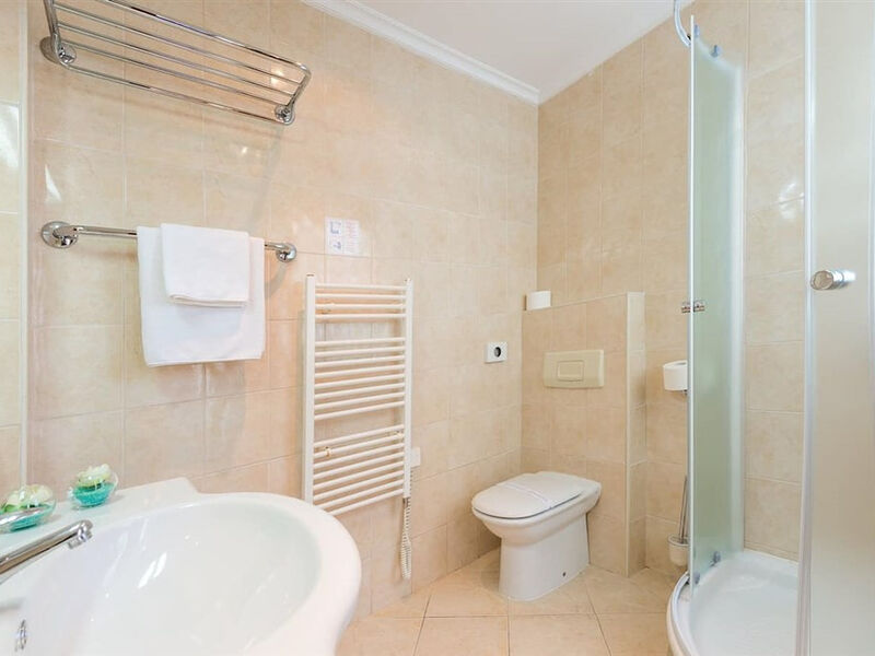 Hotel Vis