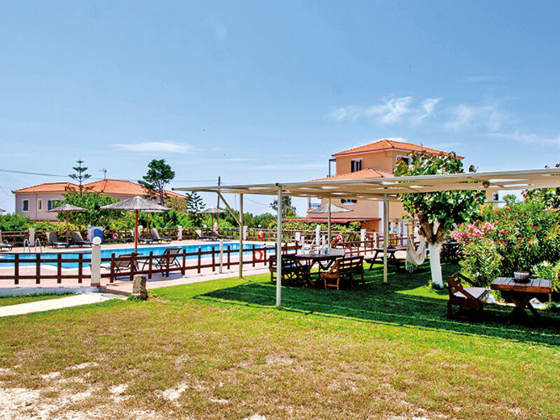 Aparthotel Vitoratos Katerina Studios