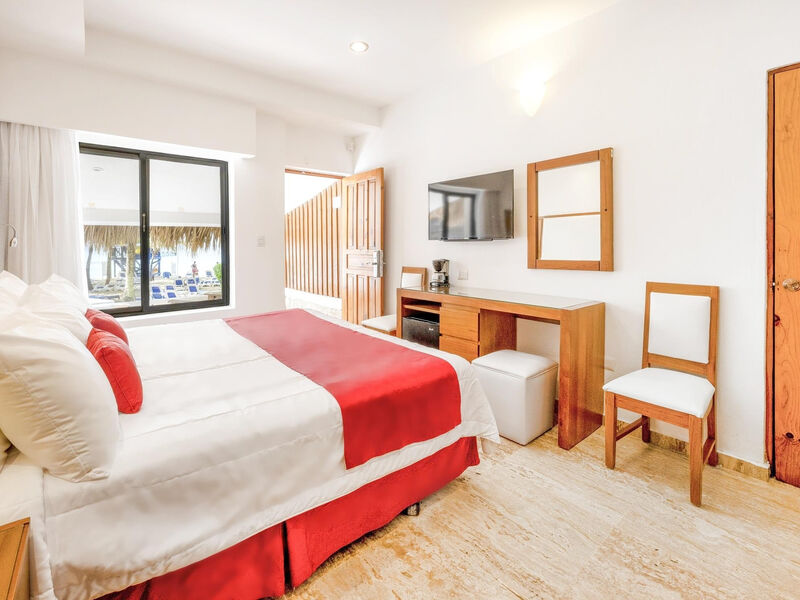 Viva Wyndham Dominicus Beach