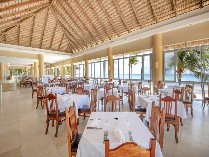 Viva Wyndham Dominicus Beach