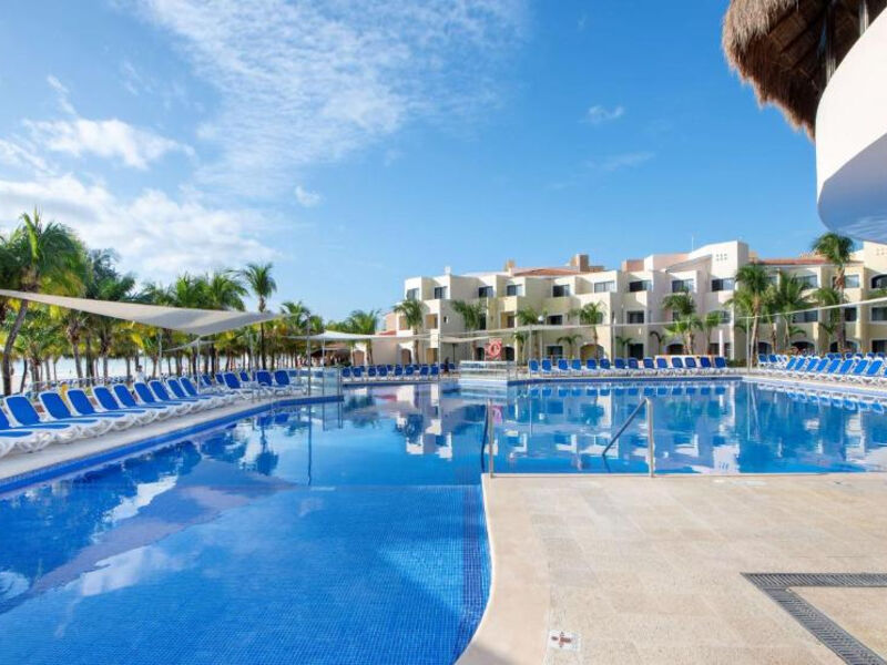 Viva Wyndham Maya