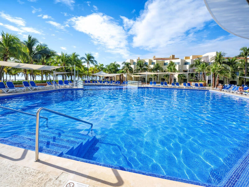 Viva Wyndham Maya