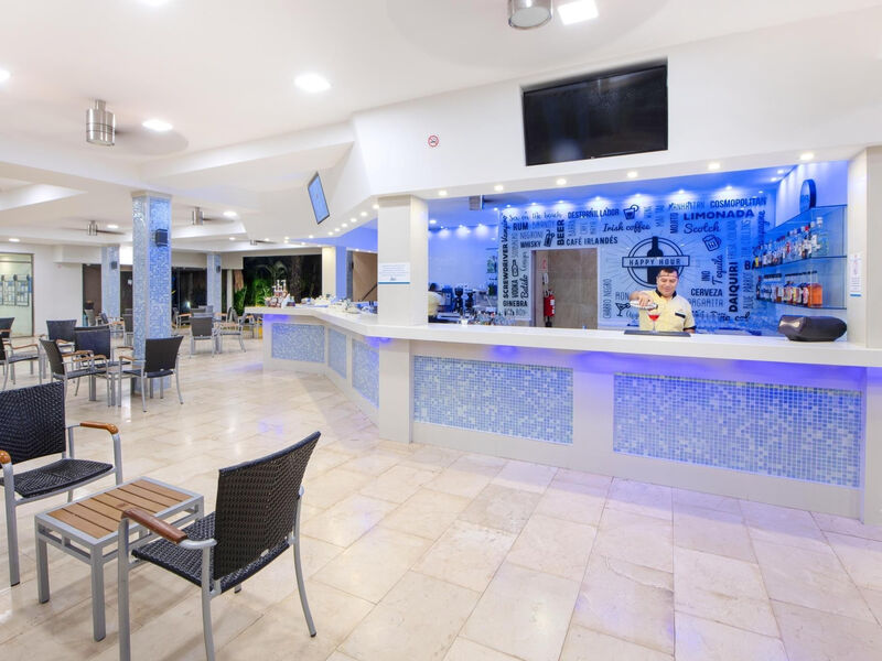 Viva Wyndham Maya