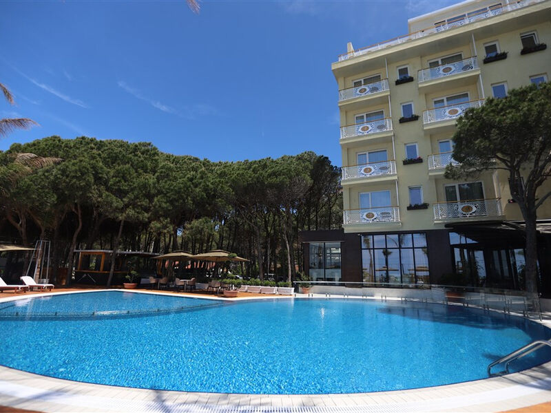 Vm Resort & Spa
