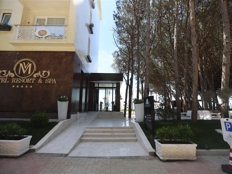 Vm Resort & Spa