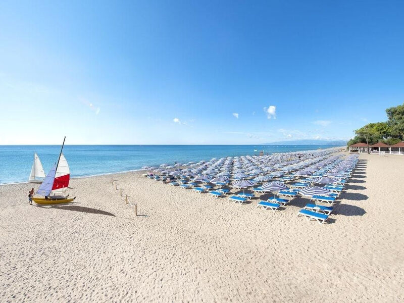 VOI Floriana Resort