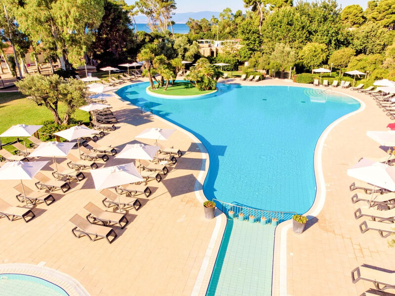 Voi Floriana Resort