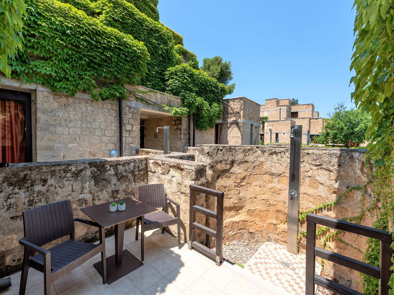 Voi Floriana Resort