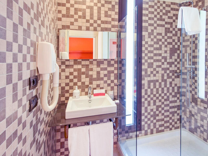 Voi Floriana Resort