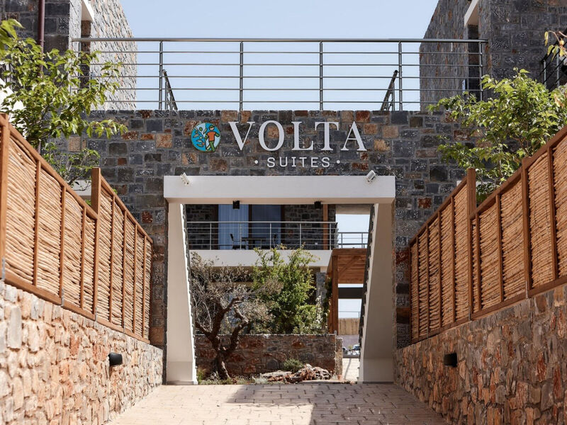 Volta Suites & Villas