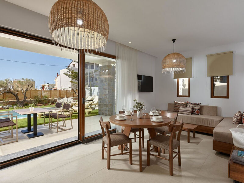 Volta Suites & Villas