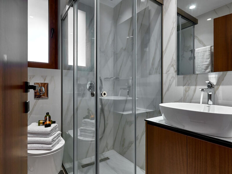 Volta Suites & Villas