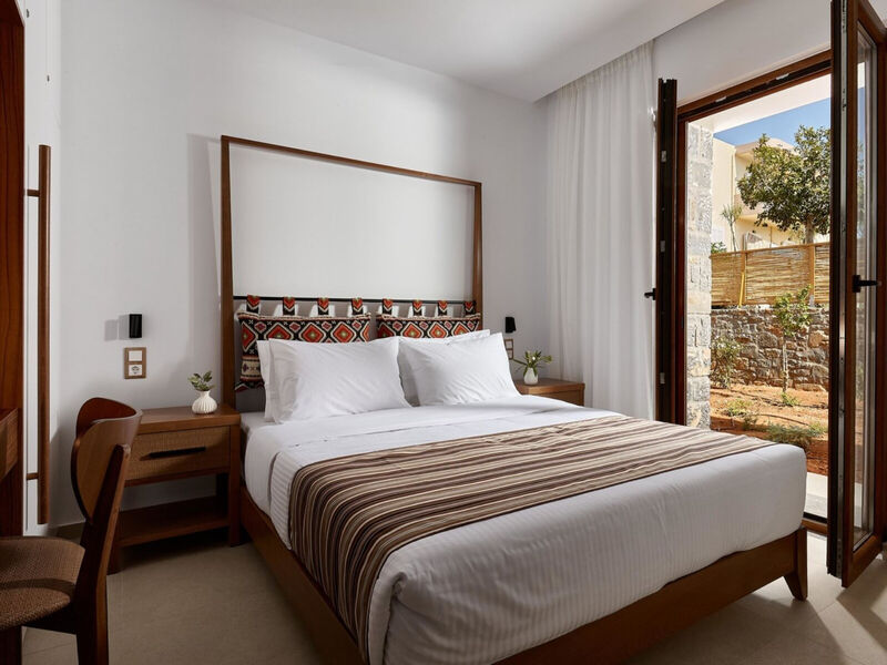 Volta Suites & Villas