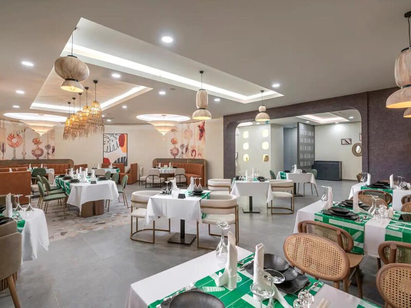 Vox Maris Resort