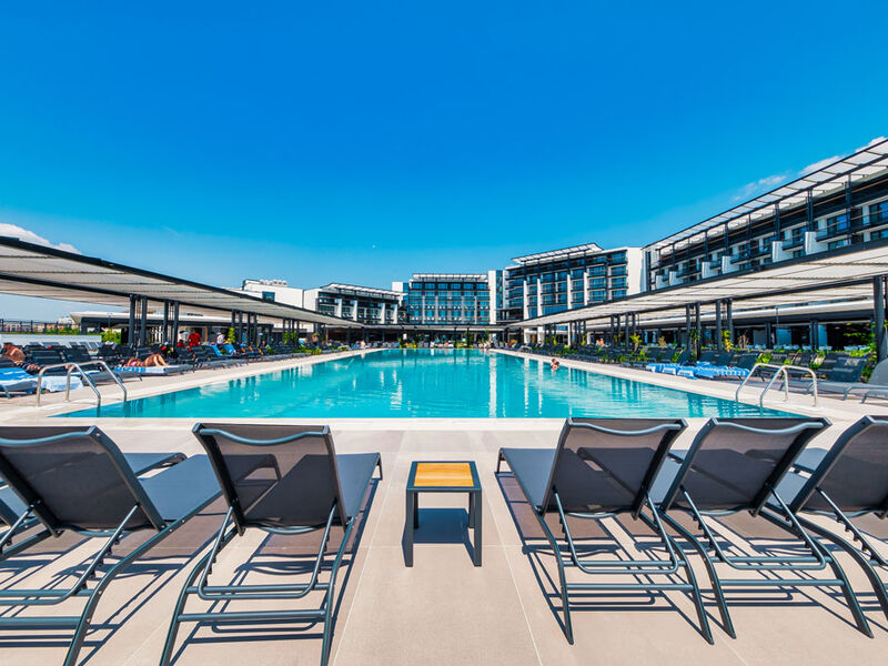 VOYA Beach Resort