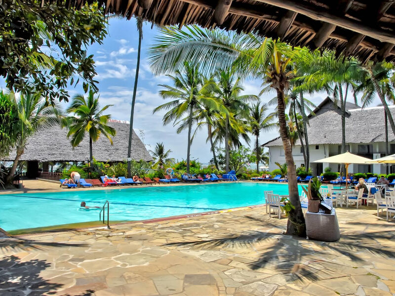 Voyager Beach Resort