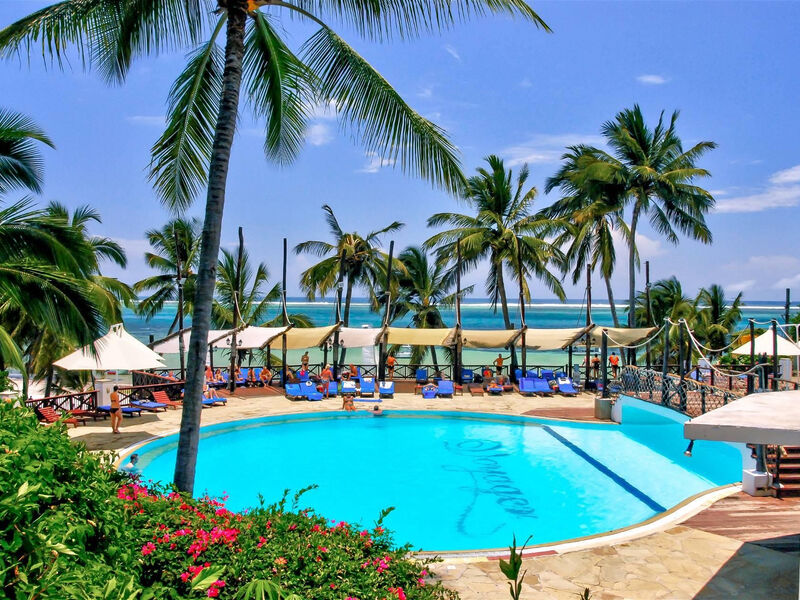 Voyager Beach Resort