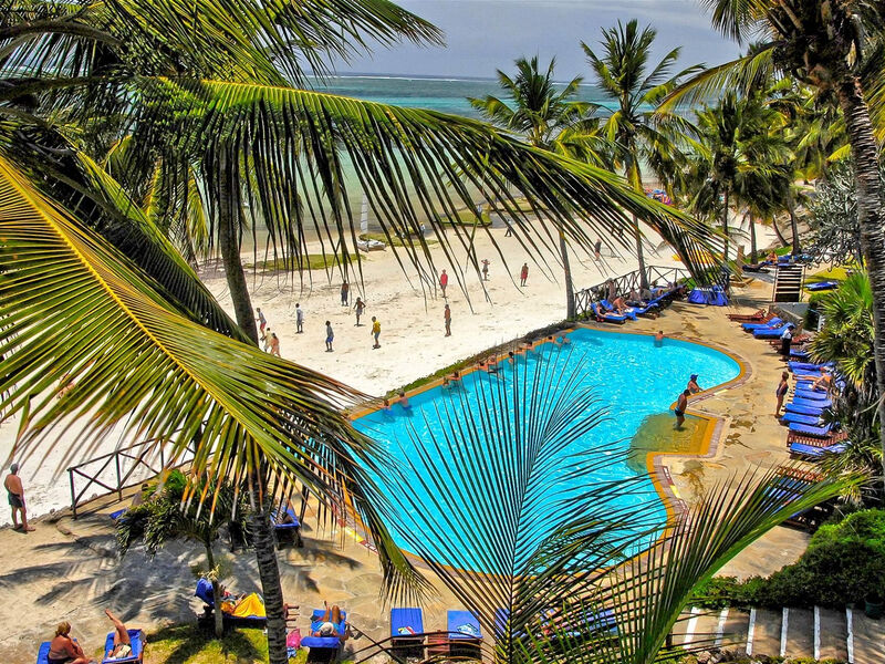 Voyager Beach Resort