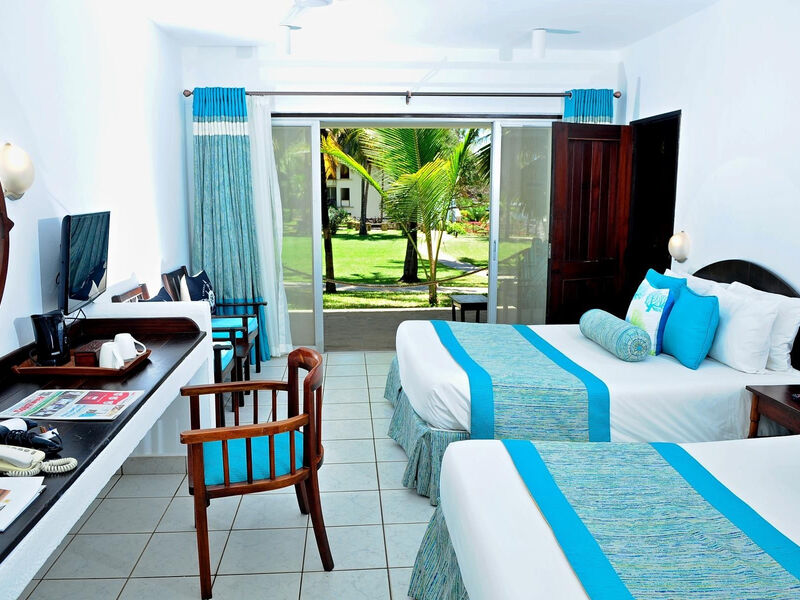 Voyager Beach Resort