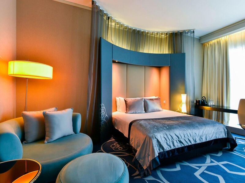W Doha Hotel & Residences