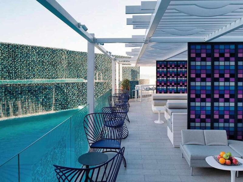 W Doha Hotel & Residences