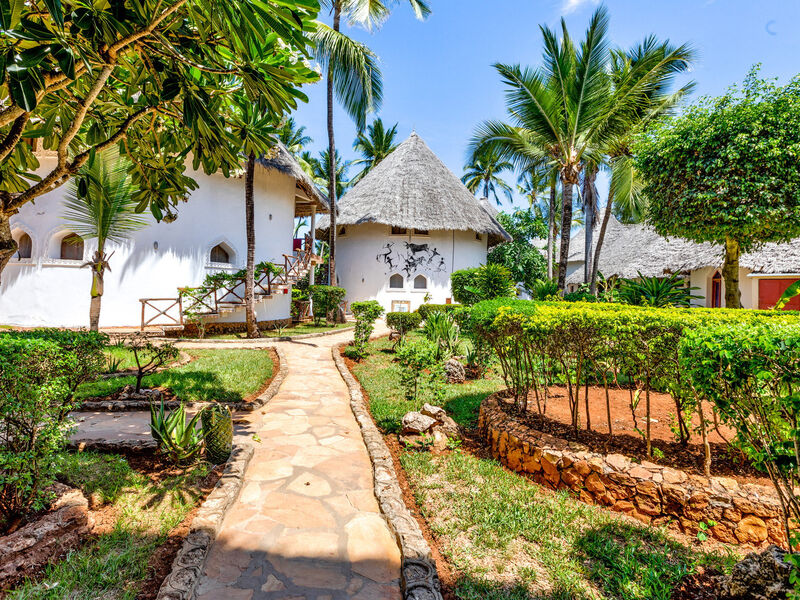 Waridi Beach