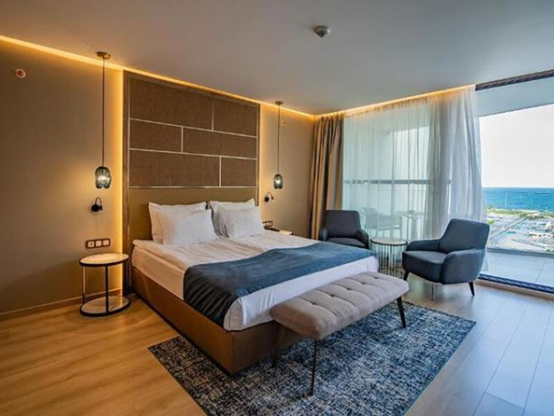 Wave Resort
