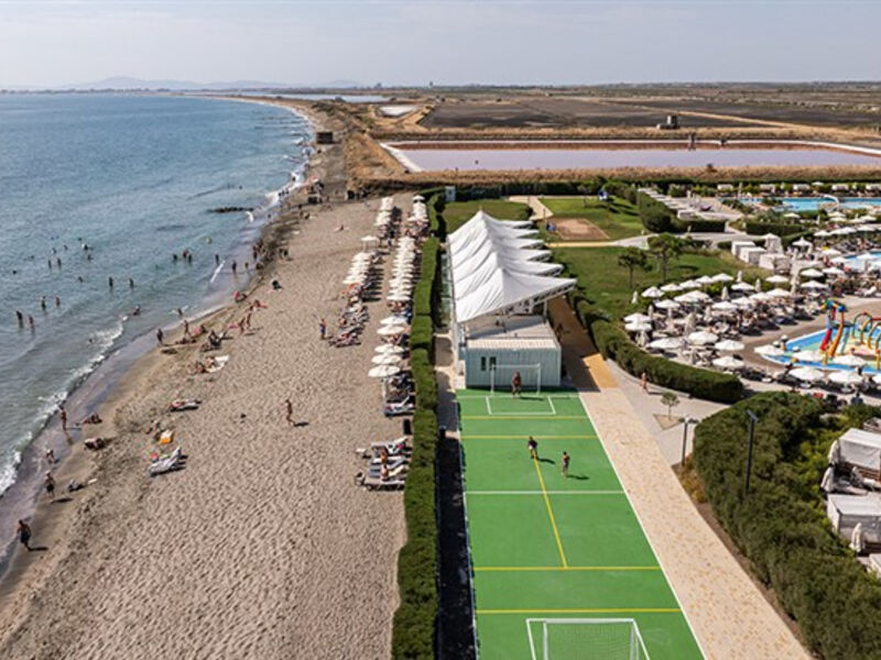 Wave Resort