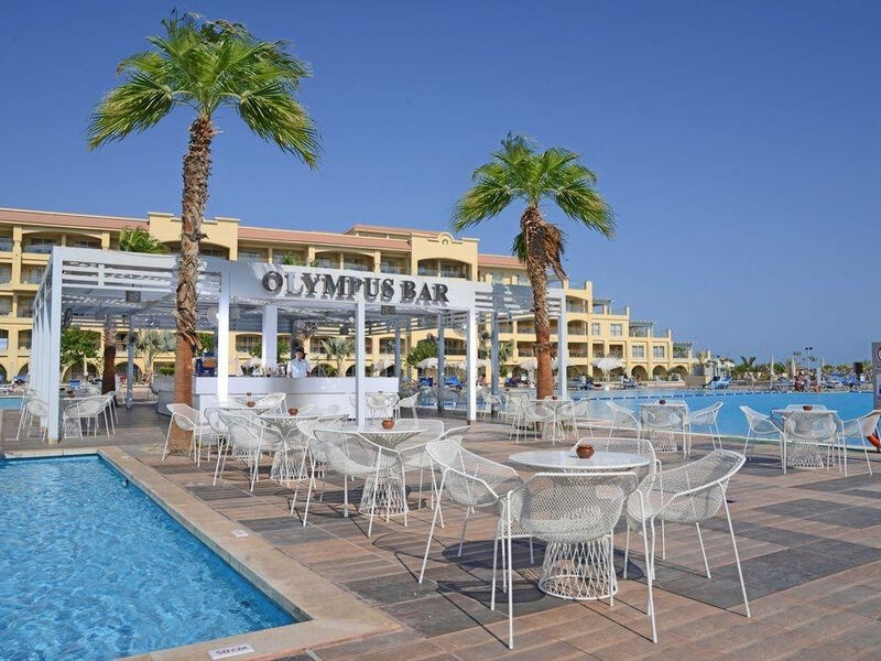 Pickalbatros White Beach