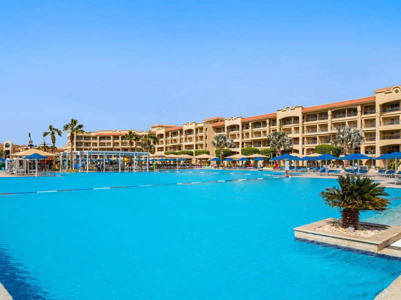 Albatros White Beach