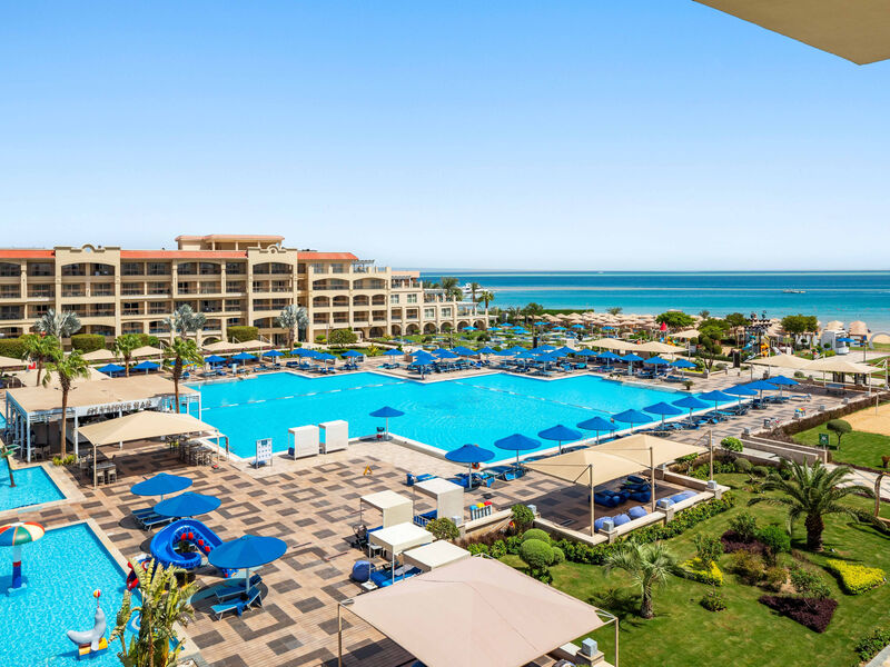 Albatros White Beach