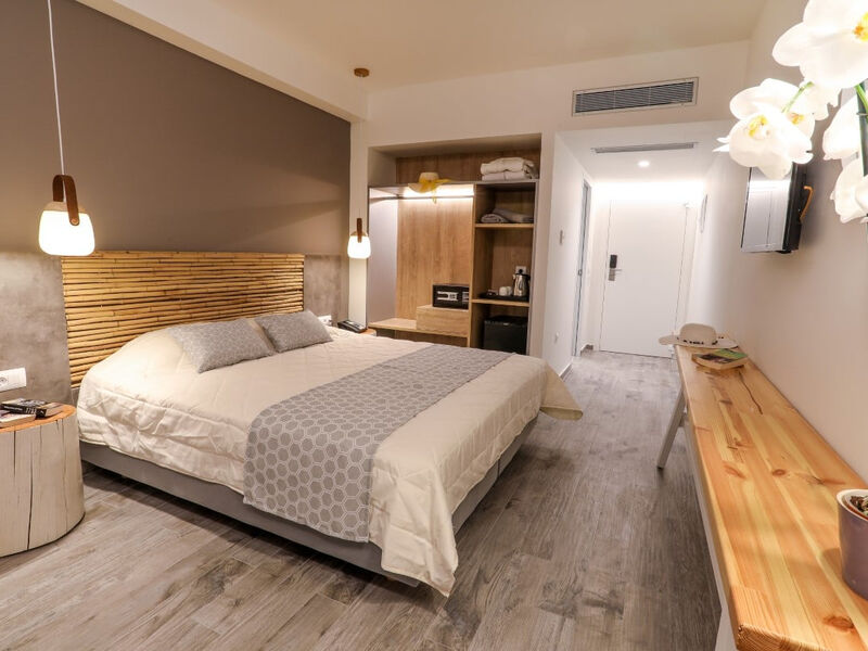 White Dreams Resort